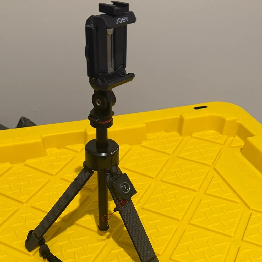JOBY - TelePod phone holder -PRO Vlogging Tripod (no box) hardly use